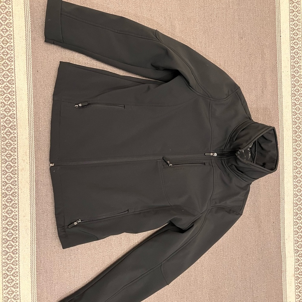 Women’s jacket water resistant size M